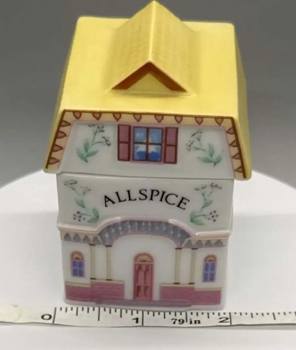 Lenox Spice Village 1989 Allspice House Jar w/ Lid Porcelain All Spice Vintage